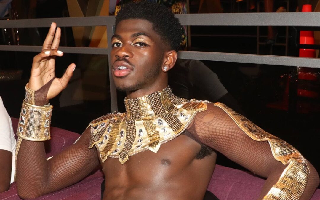 LIL NAS X JOINS EXCLUSIVE RADIO